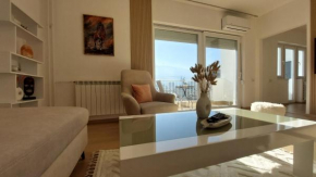 MINA modern & cozy apartment main city square GTC Skopje